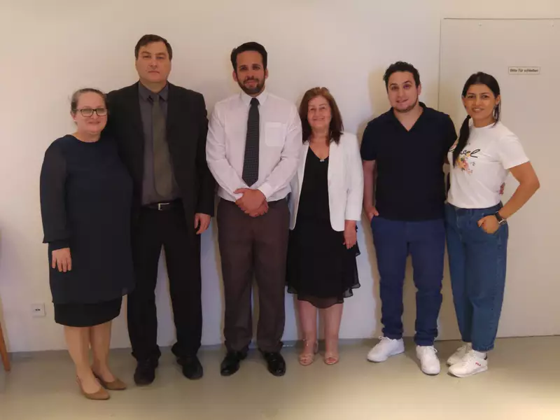 Obreiros da igreja de Monchengladbach (Alemanha)